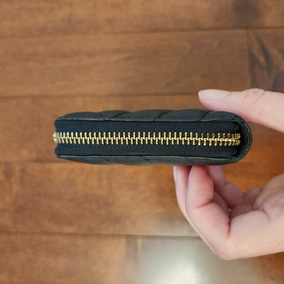 Tory Burch Kira Chevron black zip continental wallet in leather - Picture 5 of 11